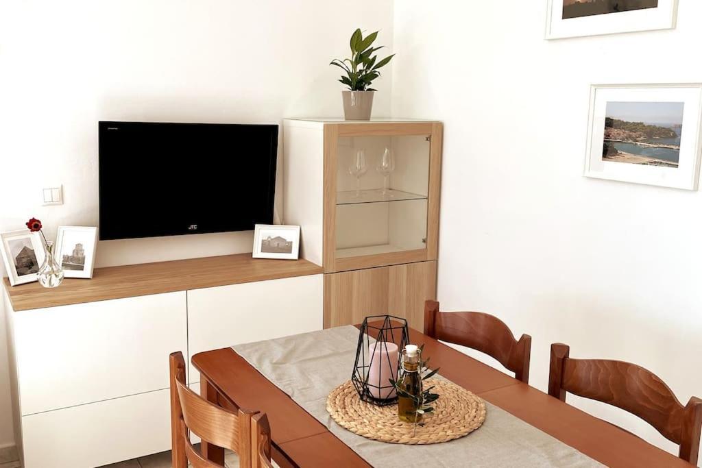 Haus Granes Apartamento Finikounta Exterior foto